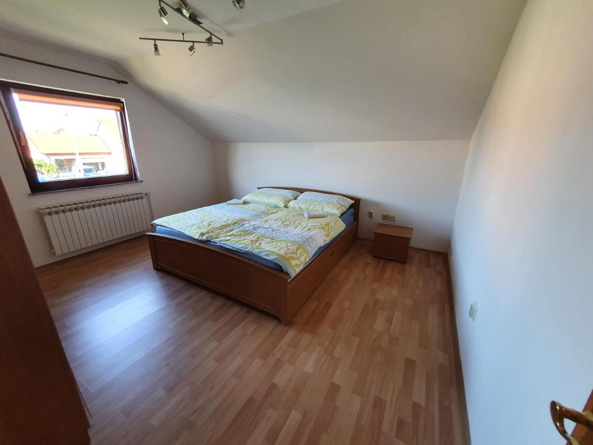 Appartement House Antea à Lucko Extérieur photo